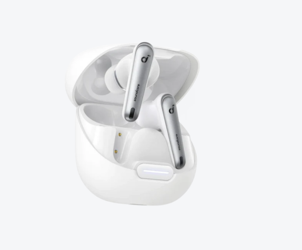 anker-liberty-4-nc-charging-case Anker Soundcore Liberty 4 NC earbuds charging case